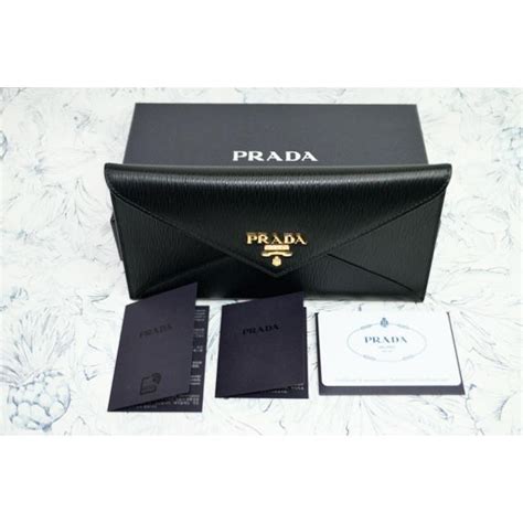 Prada Busta Con Pattina In Black 